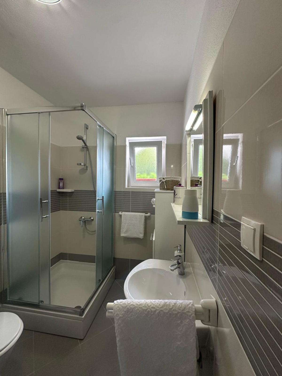 Guest House Kovacevic Đảo Hvar Ngoại thất bức ảnh